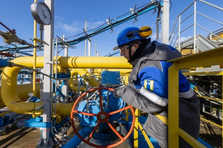 GAS-1.jpg